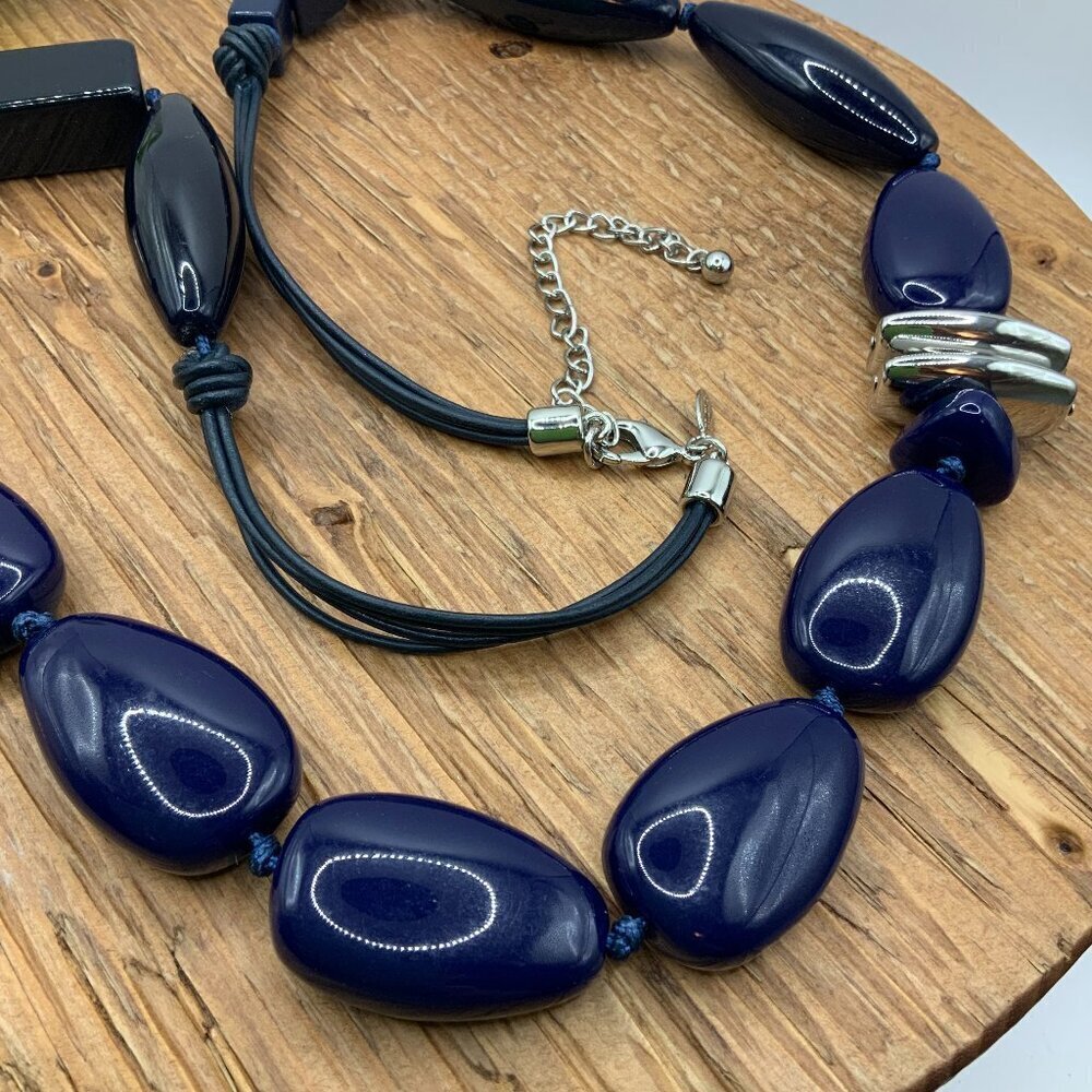 Chico's Classic Navy Blue Lucite Beads Silver Tone Clear Square Long Necklace